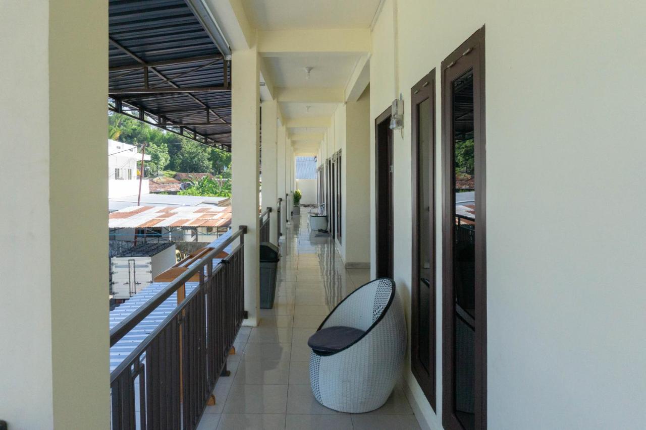 Reddoorz Syariah Near Sultan Muhammad Kaharuddin Airport Hotell Sumbawa Besar Exteriör bild